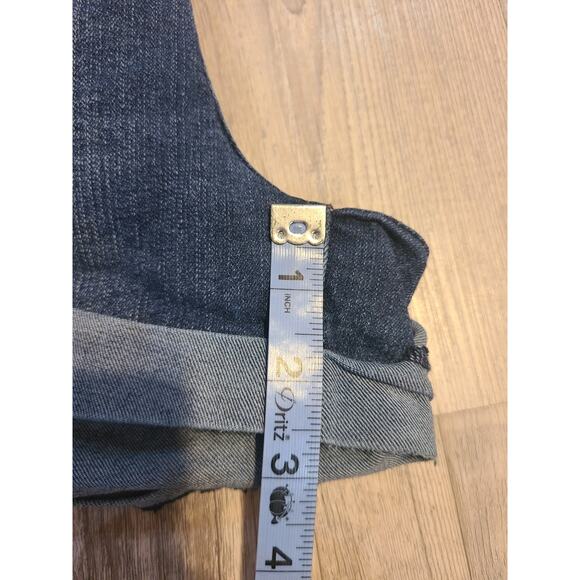 Blue spice size 9 juniors denim cuffed shorts - Picture 8 of 8